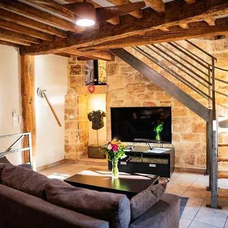 La Mirande - Coeur Historique De * サルラ・ラ・カネダ